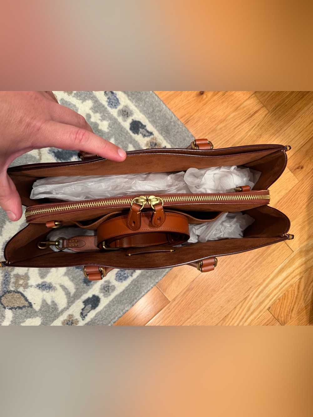 COACH BROOKE CARRYALL “LIKE NEW” - Picture 12 of 13